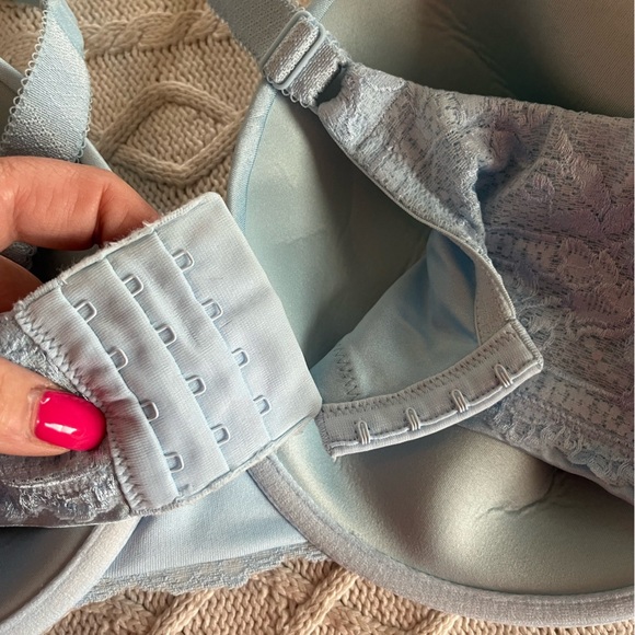 Vanity Fair Light Blue Adjustable Bra Size 40 DD - Picture 8 of 14